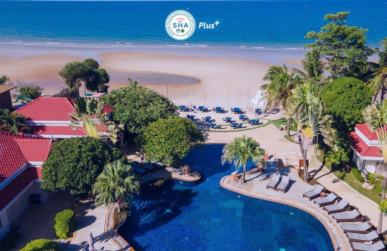 Wora Bura Hua Hin Resort & Spa Екстер'єр фото SHA Plus certification