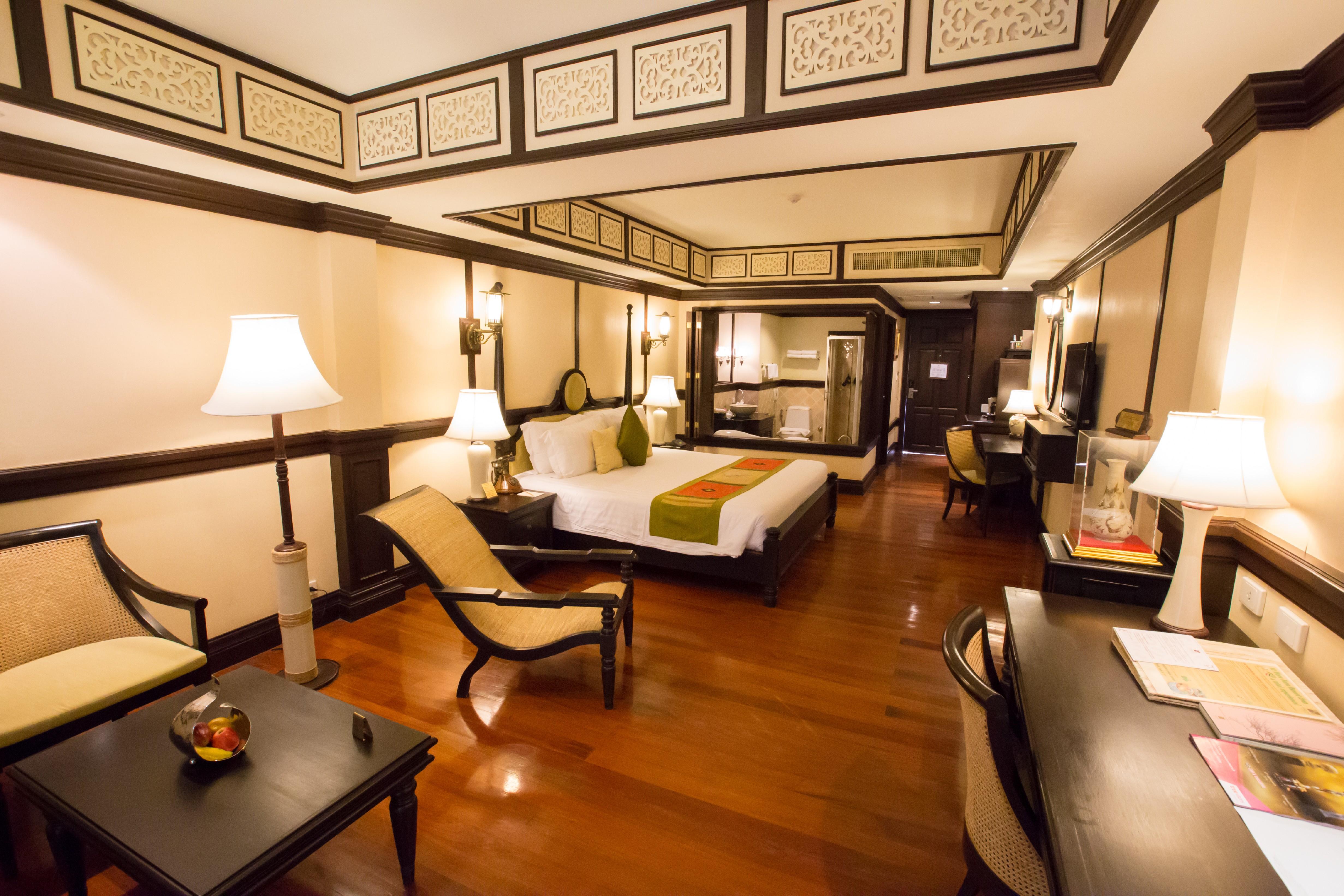 Wora Bura Hua Hin Resort & Spa Екстер'єр фото A suite at the Royal Thai Suite
