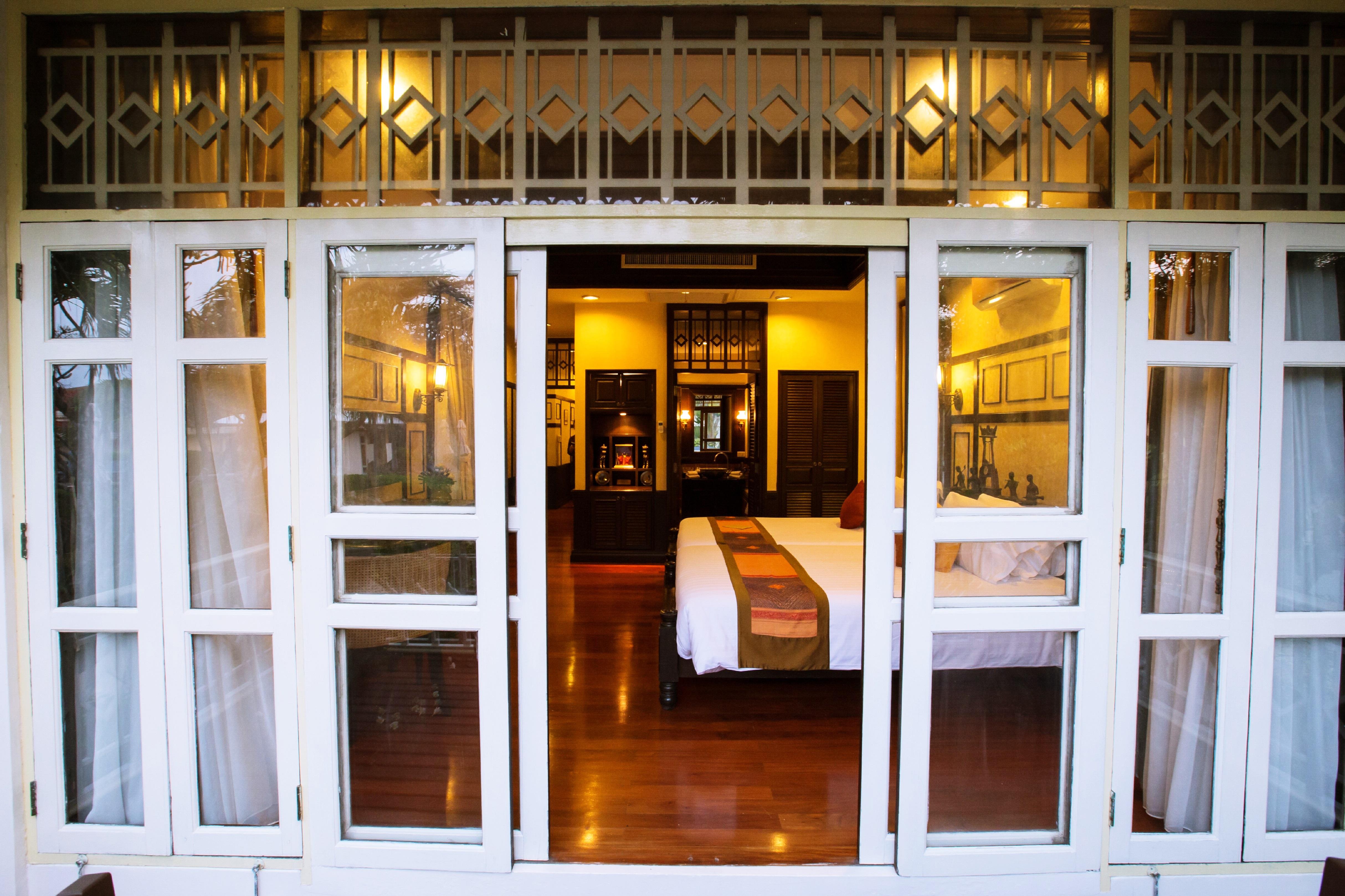 Wora Bura Hua Hin Resort & Spa Екстер'єр фото A room at the E and O 87 Hotel