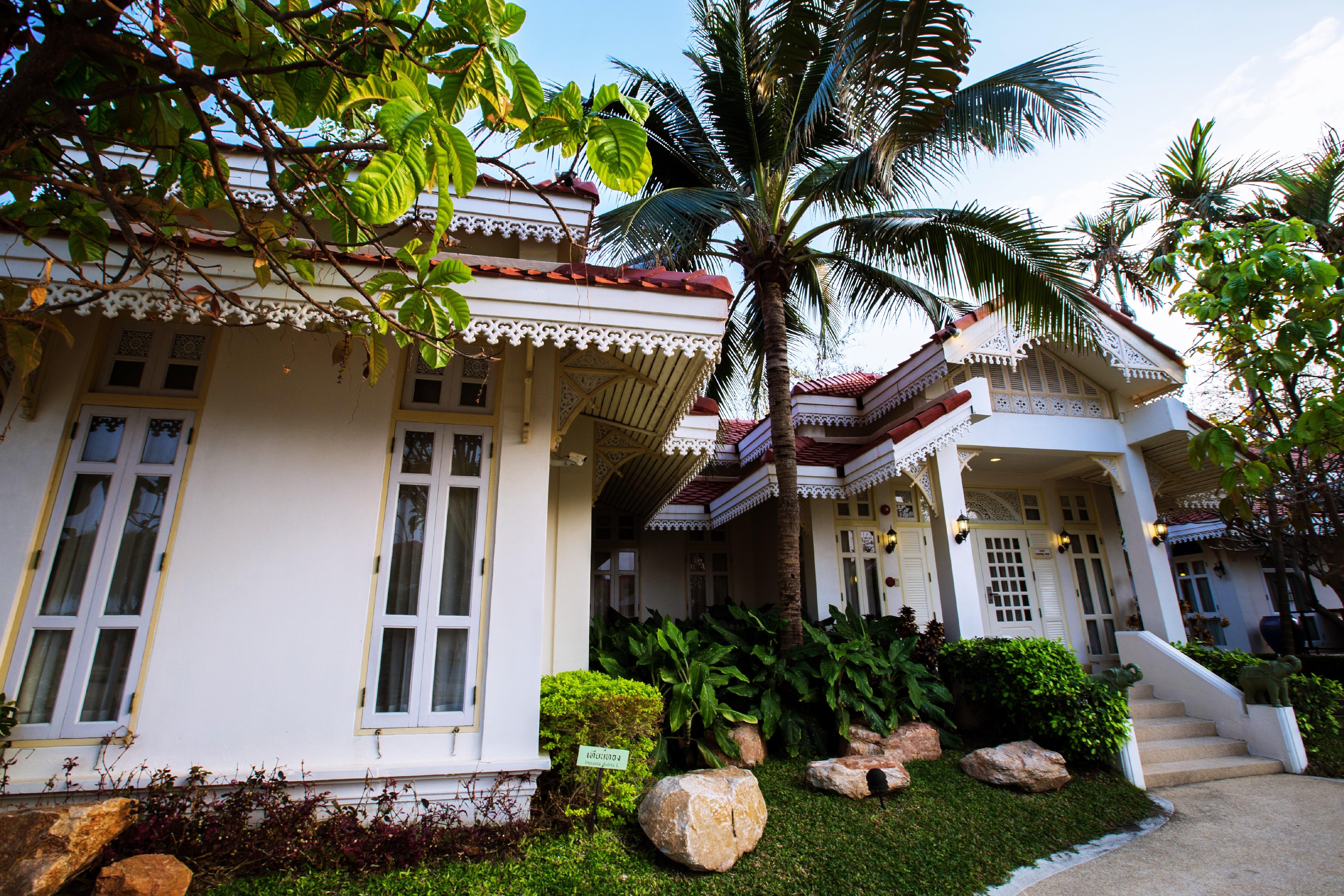 Wora Bura Hua Hin Resort & Spa Екстер'єр фото The Villas at the Angkor Golf Resort