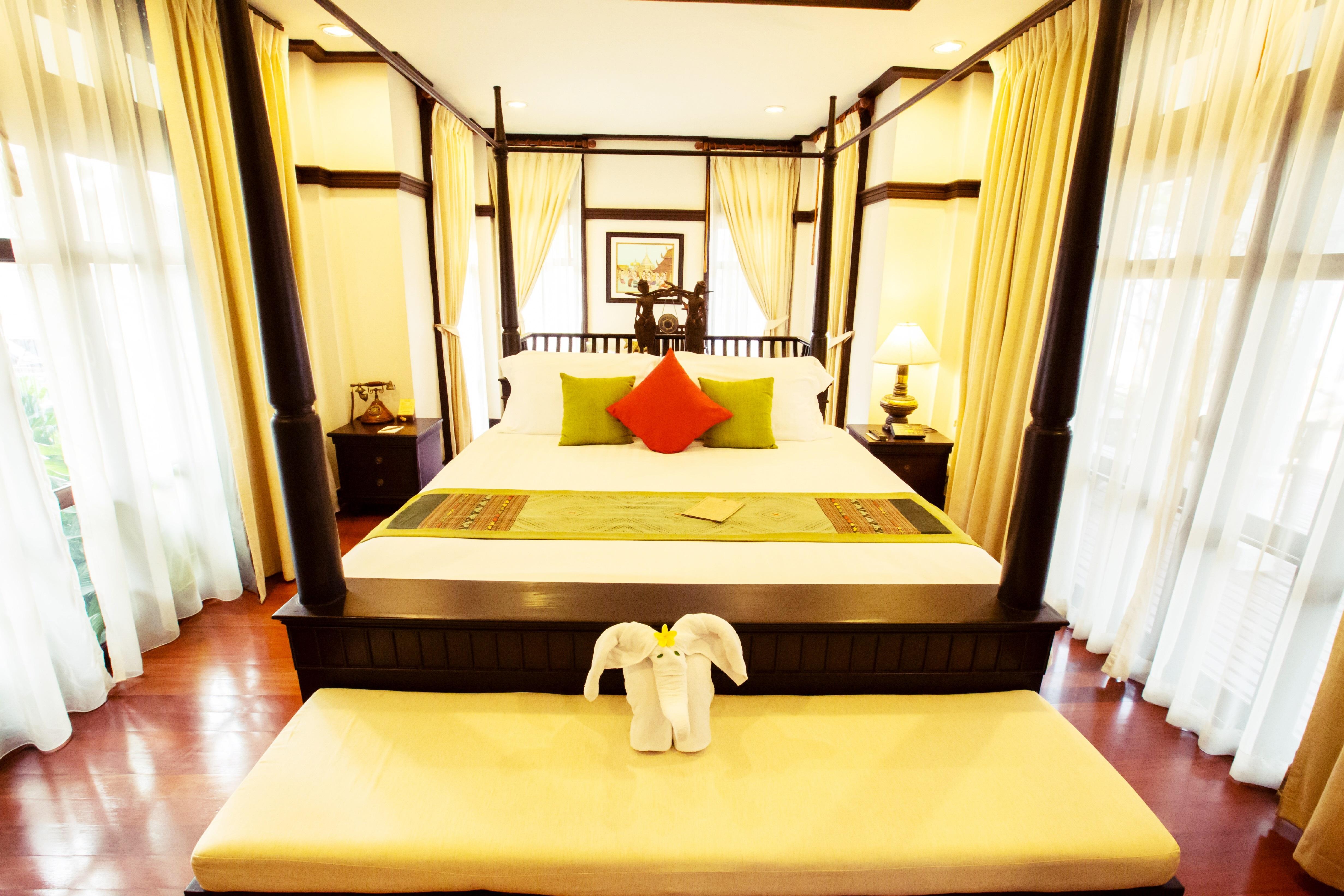 Wora Bura Hua Hin Resort & Spa Екстер'єр фото A bedroom at the hotel