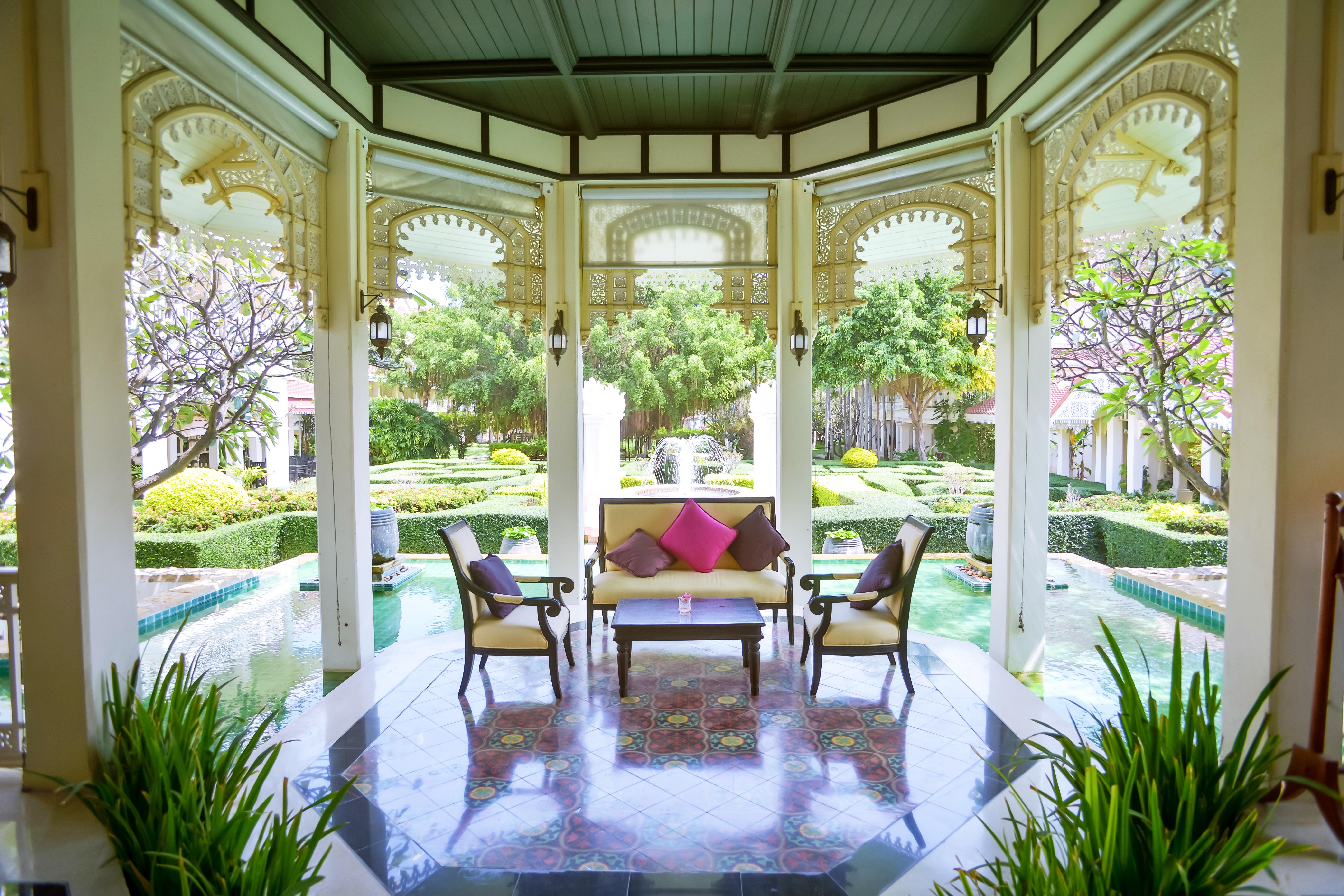 Wora Bura Hua Hin Resort & Spa Екстер'єр фото The interior of the hotel