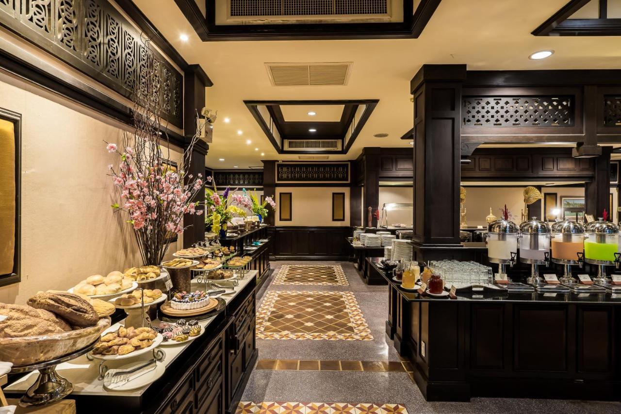Wora Bura Hua Hin Resort & Spa Екстер'єр фото The interior of the restaurant